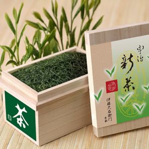 宇治新茶 木箱入（70g袋×2） § 2025年度産宇治新茶 令和七年 期間限定 数量限定 K-30 094258