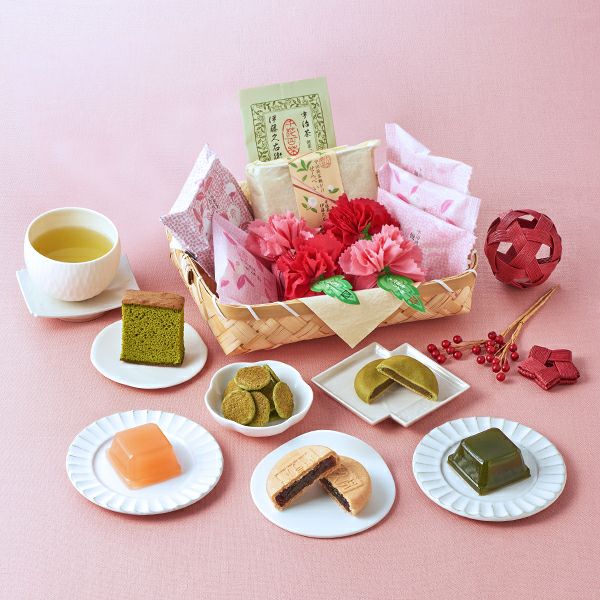 早割】母の日 宇治抹茶スイーツ竹かごセット2025【送料無料】≪2025母 